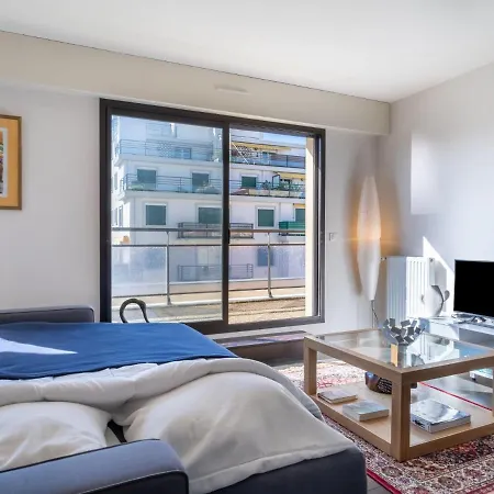 Windsor Apartment
